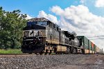 NS 4876 on 28X